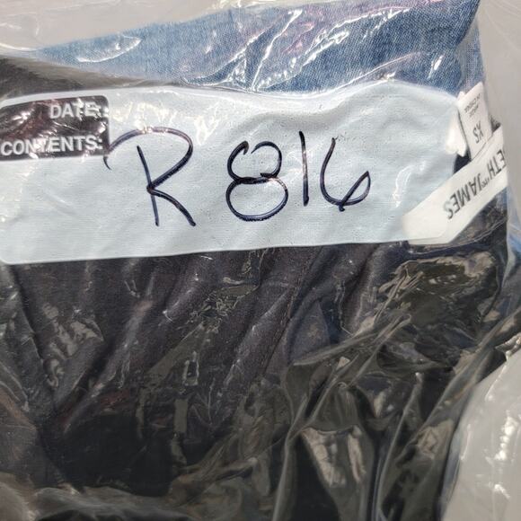 ELIZABETH AND JAMES SILK TOP, SIZE XS - Picture 8 of 8